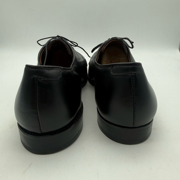 NEW Allen Edmonds Clifton Cap Toe Blucher Black Mismatch Sz R 11 3E / L 11.5 3E main image 4